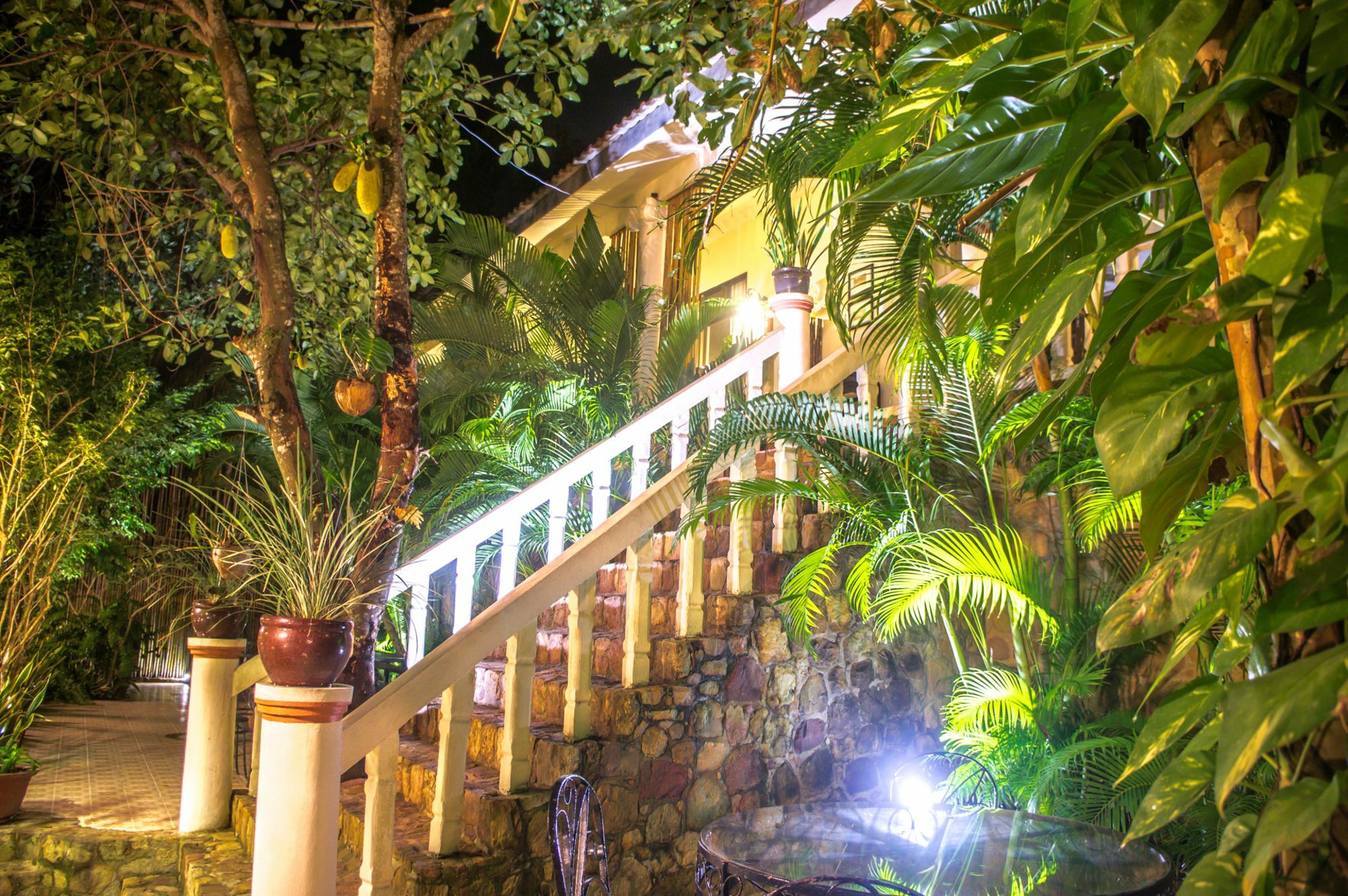 Hotel Tropical Hill Kep Cambodia Exterior foto